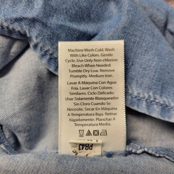 Time and Tru Extra Large Lyocell Denim Blue Longsleeve Keyhole Blouse - Picture 11 of 11